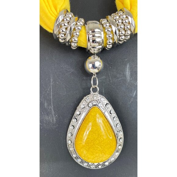 Womens Yellow & Silver Resin Pendant Shawl Scarf Necklace w/Beaded Fringe - Picture 2 of 10